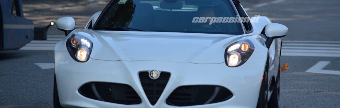 Kakav je to Alfa Romeo 4C Spider?