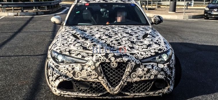 FOTO: Alfa Romeo Giulia Quadrifoglio na autocesti