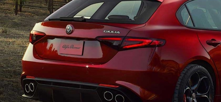 Ovakva Alfa Romeo Giulia Sportwagon? Dajte nam tri.